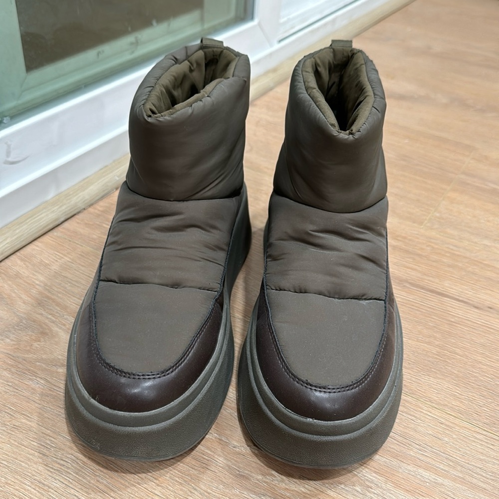 Ash ankle booties